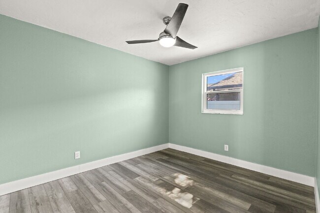 Building Photo - Home For Rent in Fortuna Park WITH A POOL!
