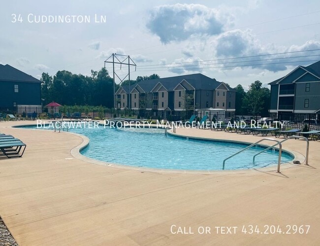 Building Photo - 34 Cuddington Ln