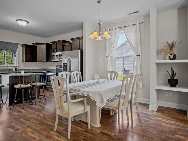 Building Photo - 4039 Hunters Trail