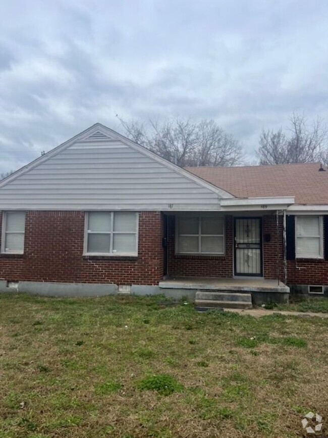 Building Photo - Two Bed / One Bath East Memphis Duples