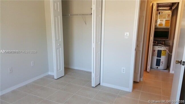 Building Photo - 1260 SE 31st Ct