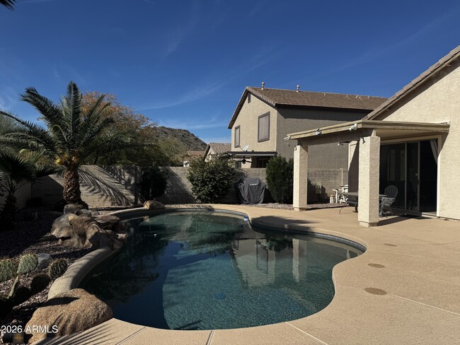 Building Photo - 18131 W Canyon Ln