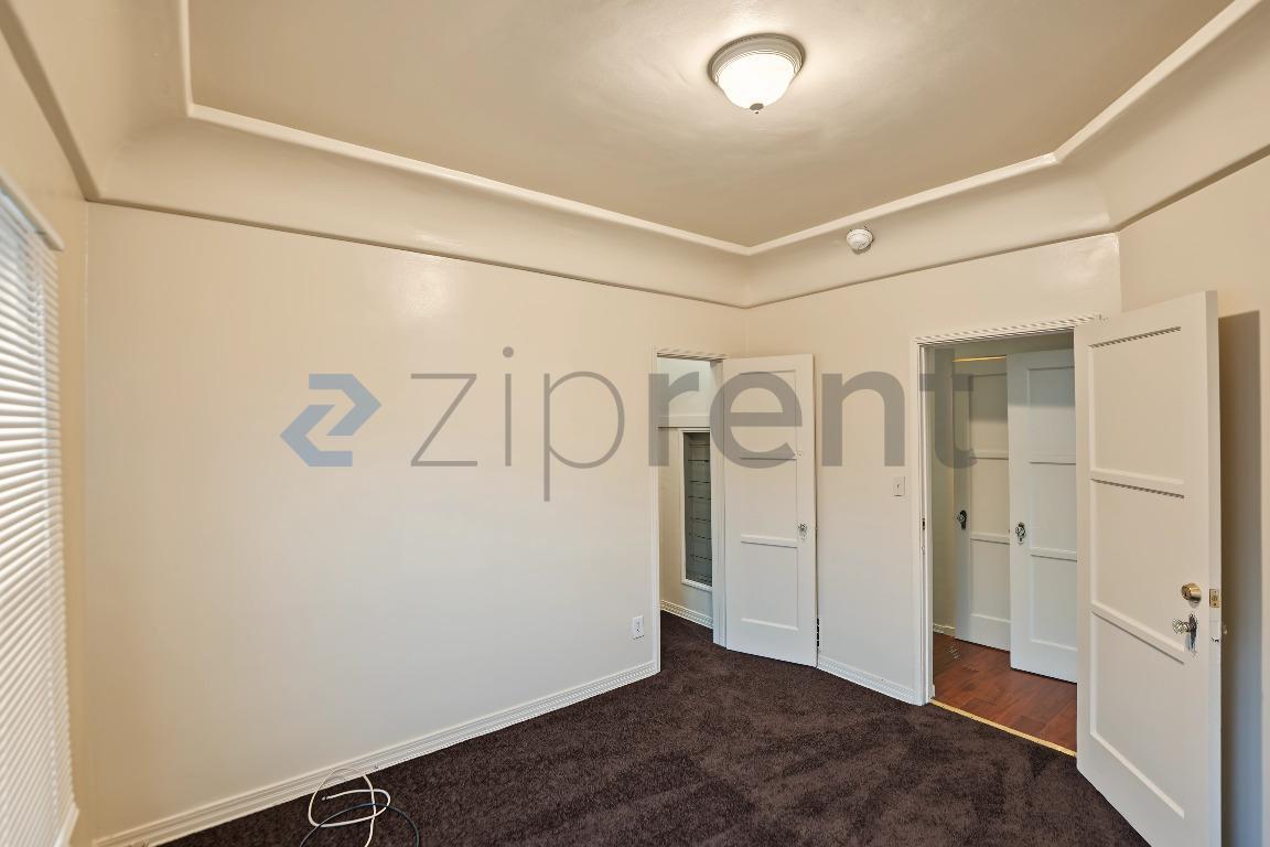 Building Photo - Unit 4268