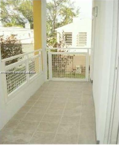 Building Photo - 471 NE 25th St