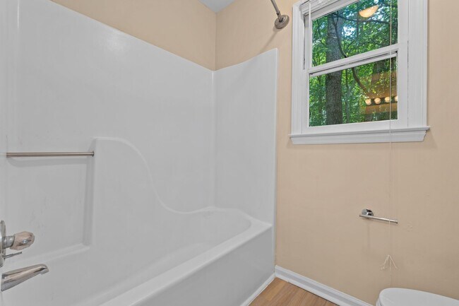 Building Photo - TWO WEEKS OFF RENT! Two Bedroom Townhome with Private Wraparound Deck in Carrboro!