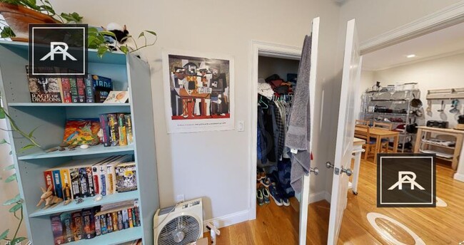 Building Photo - 3 bedroom in Cambridge MA 02141