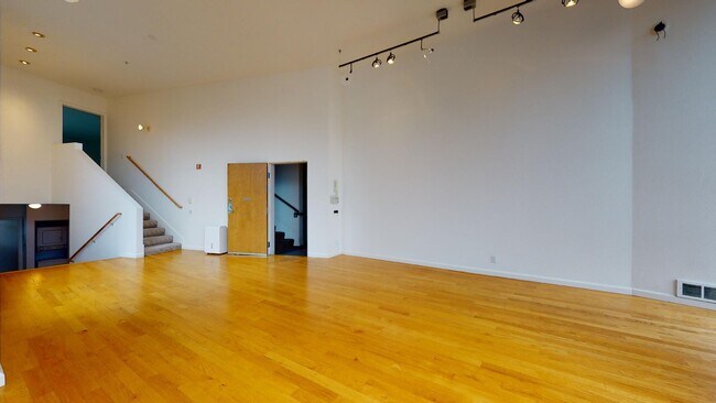 Building Photo - 1603 18th St