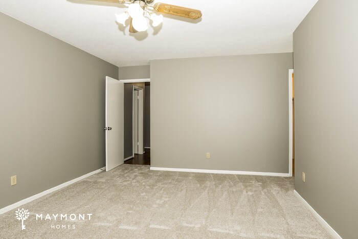 Building Photo - 3519 Lindenfield Dr