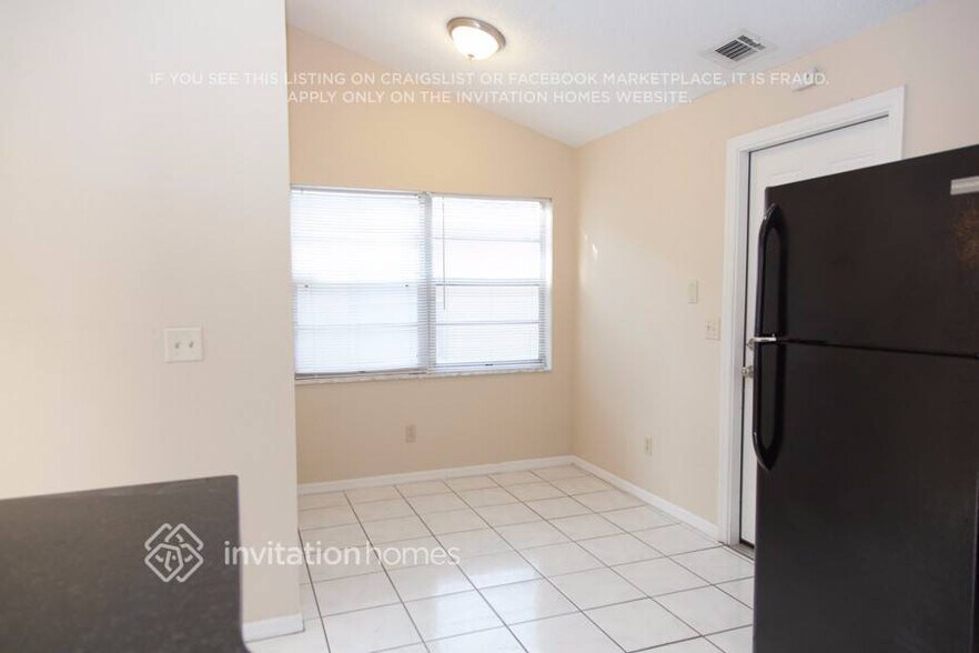 Building Photo - 12710 Dunhill Dr