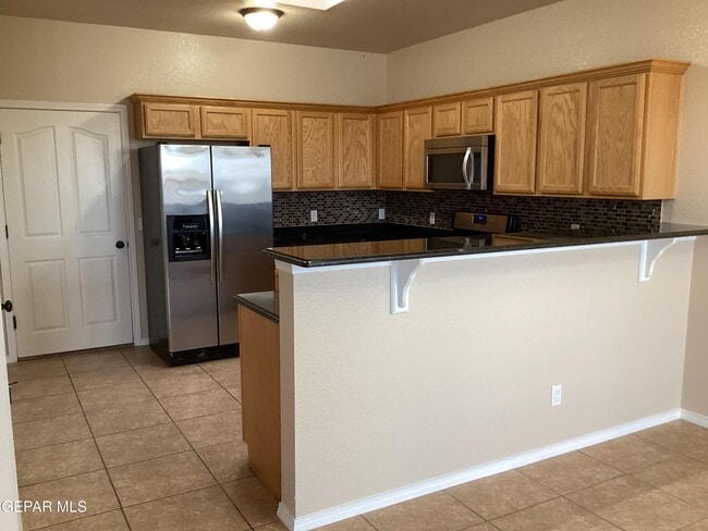 Building Photo - 5925 Speyside Dr
