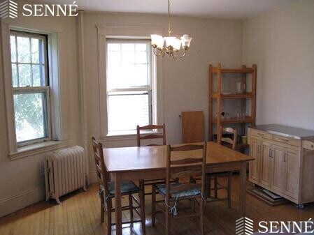 Building Photo - 44 Langdon St
