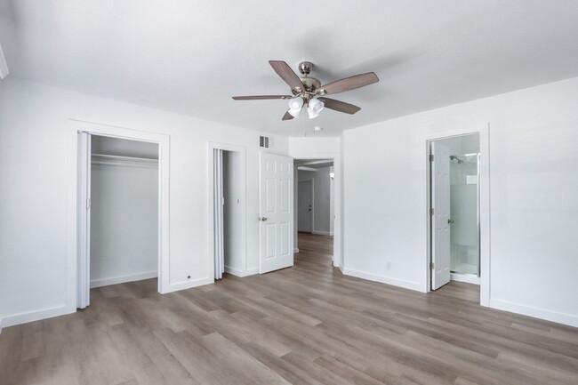 Building Photo - "Charming 3-Bedroom Sanctuary on Buckingha...