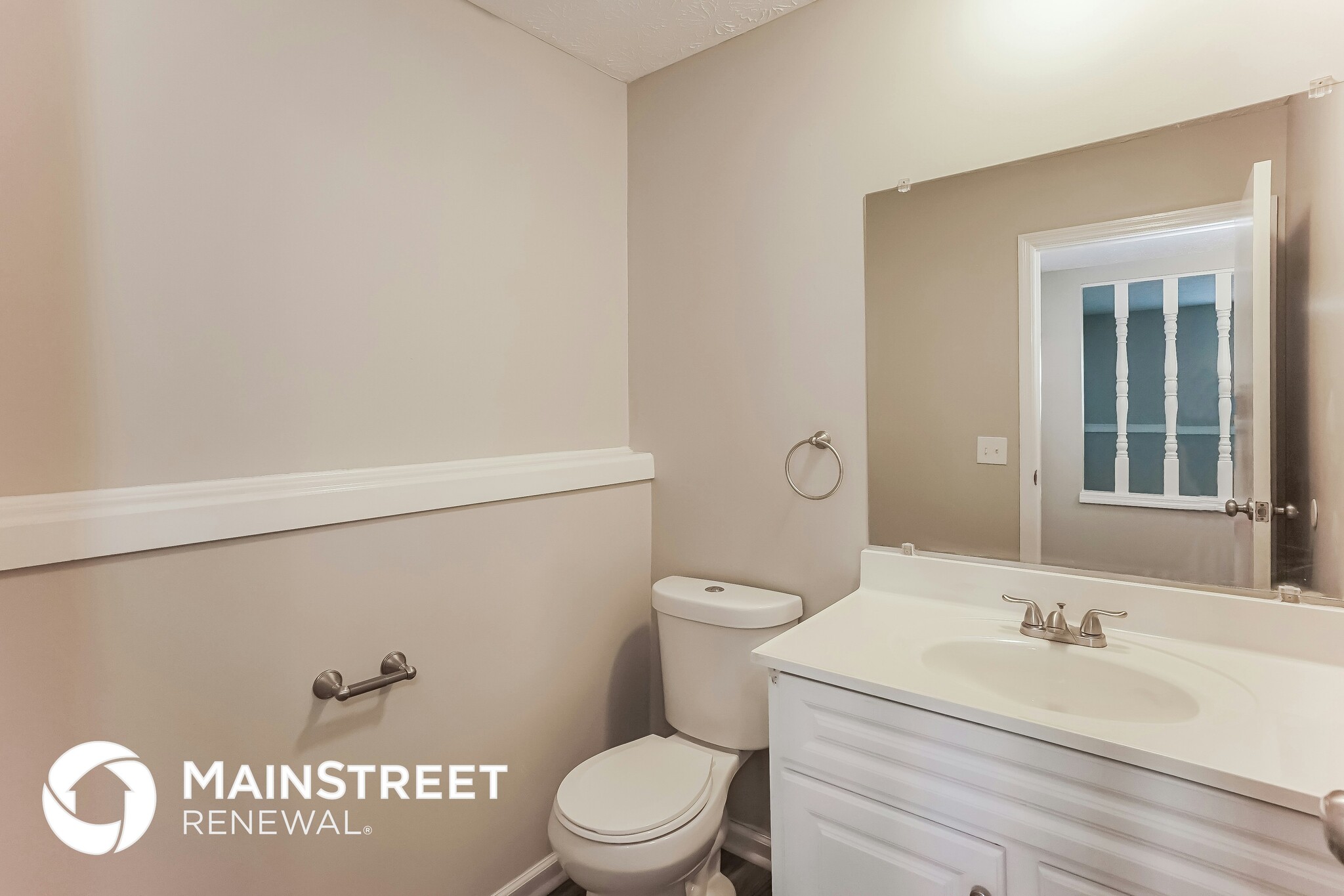 Building Photo - 6606 Merringer Ave