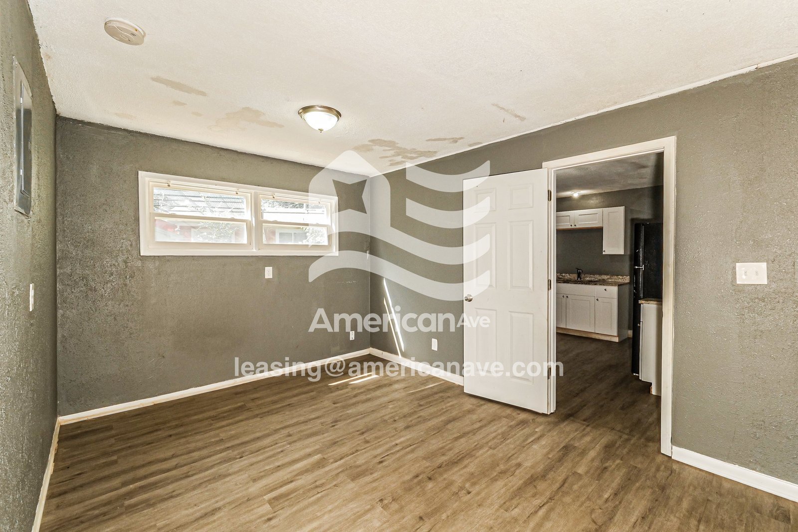 Building Photo - 7501 E 108th St