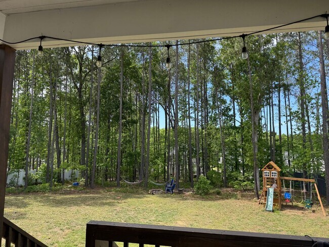 Building Photo - Spacious 4BR House in Clayton