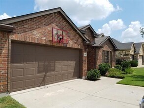 Building Photo - 1208 Evers Dr