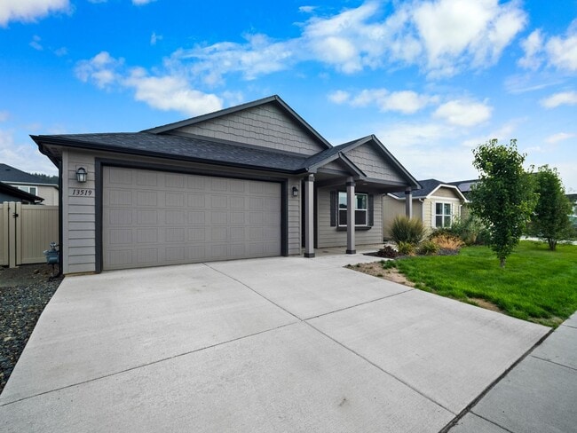 Building Photo - Modern 3BR/2BA Ranch – Living in Spokane