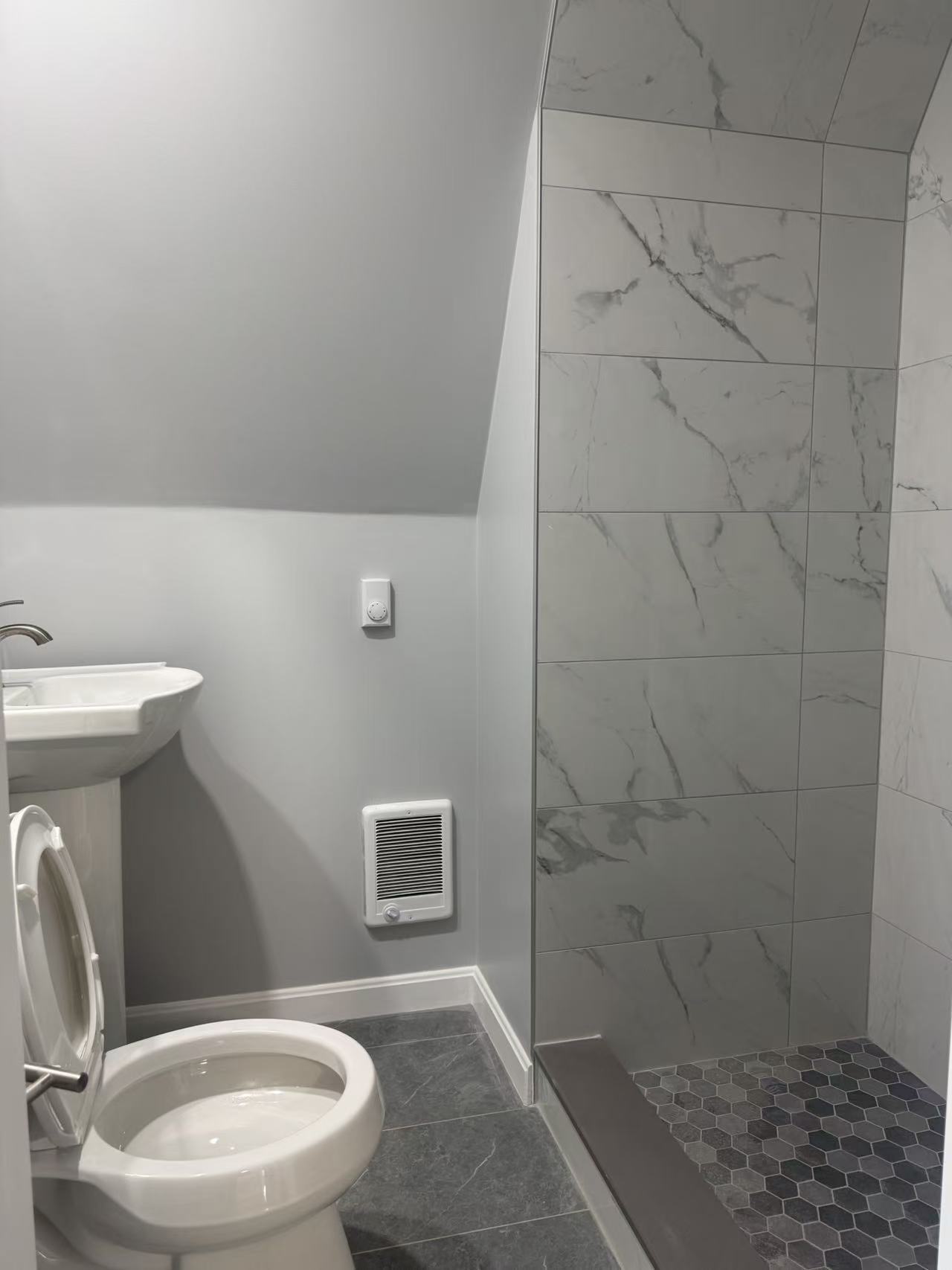 Building Photo - 43 Bradley St