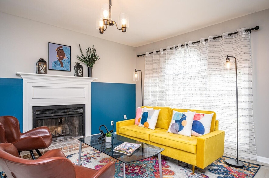 Building Photo - 1267 Sweet Pine Dr