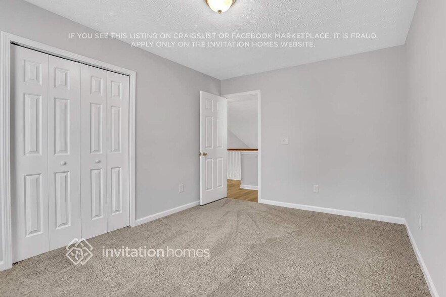 Building Photo - 1230 Everwood Dr SW