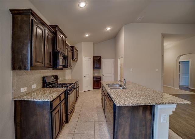 Building Photo - 2408 Windhaven Dr