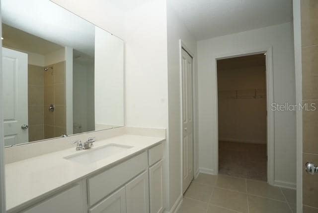 Building Photo - 2430 McKinley Dr