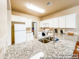 Building Photo - 151 Chapel Hill Cir