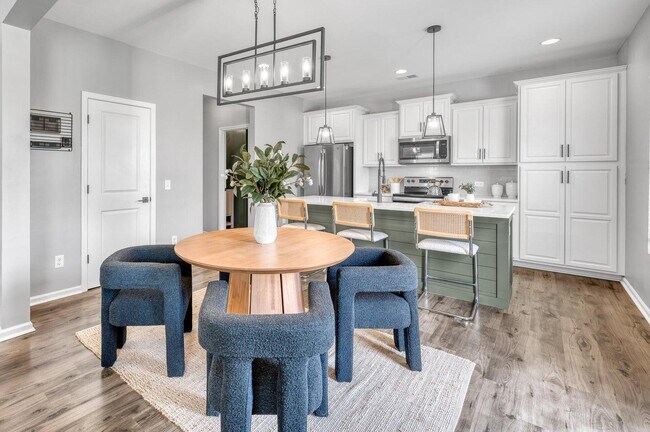 Building Photo - 454 Fox Sparrow Ct