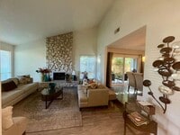 Building Photo - Beautiful Fully Furnished 4Bed/2Bath Home for Rent