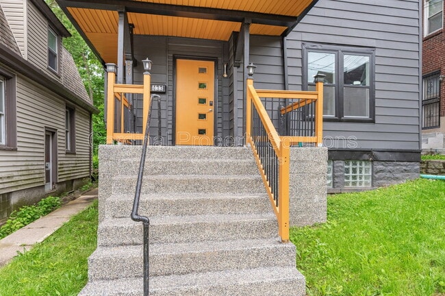 Building Photo - 433 Dorchester Ave