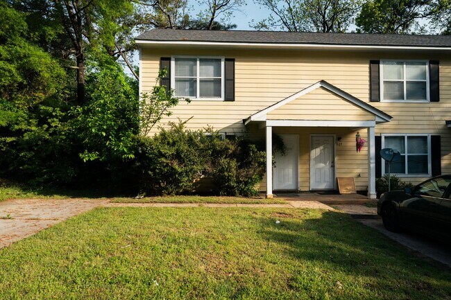 Building Photo - 600-635 Hilltop Dr-HT 1-Story 2bd/1ba
