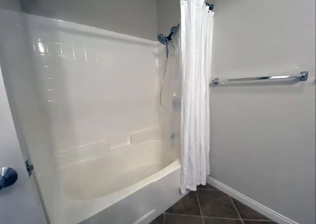 Building Photo - 450 J St