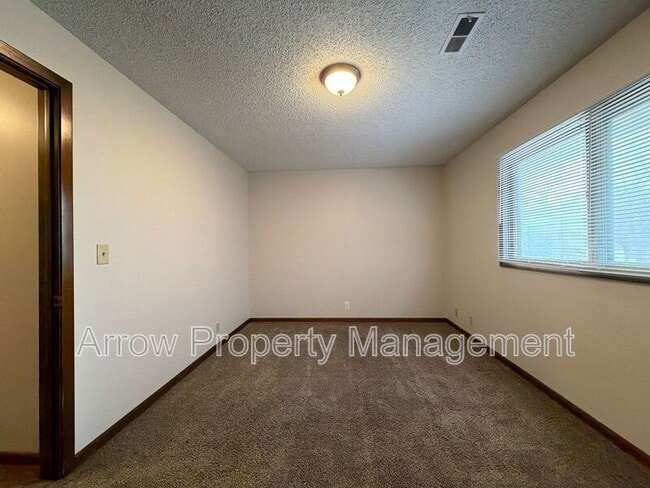 Building Photo - 1820 F St