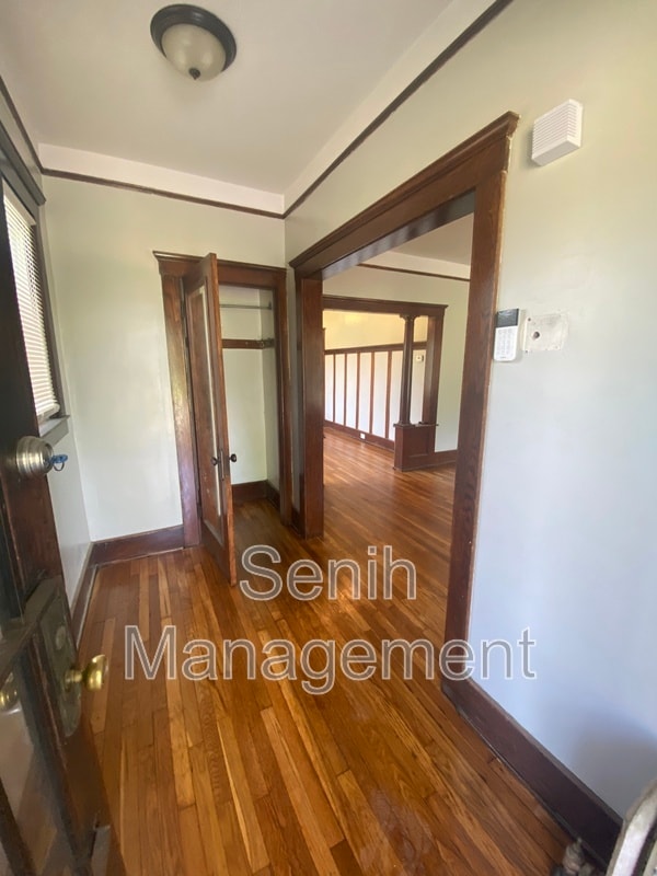 Building Photo - 1493 W Grand Blvd