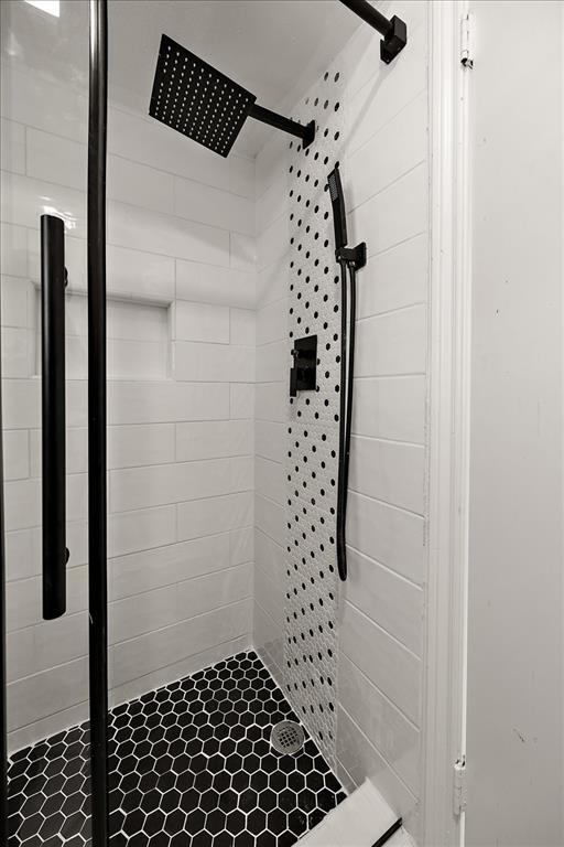 Building Photo - 627 Chadbourne Ct