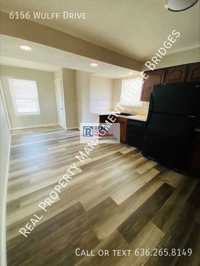 Building Photo - 6156 Wulff Dr