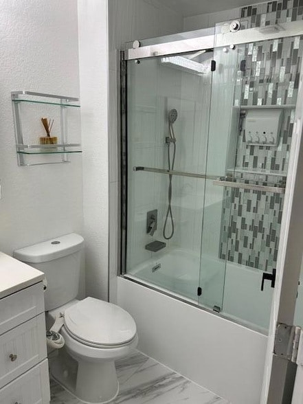 Building Photo - 1305 Lucaya Dr