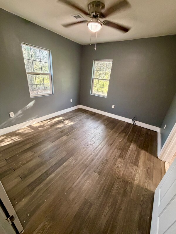 Building Photo - 120 W 18th St