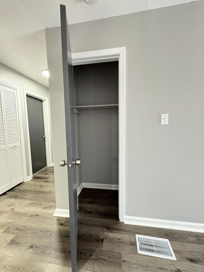 Building Photo - Discover Your Perfect Home at Bellagio Nor...