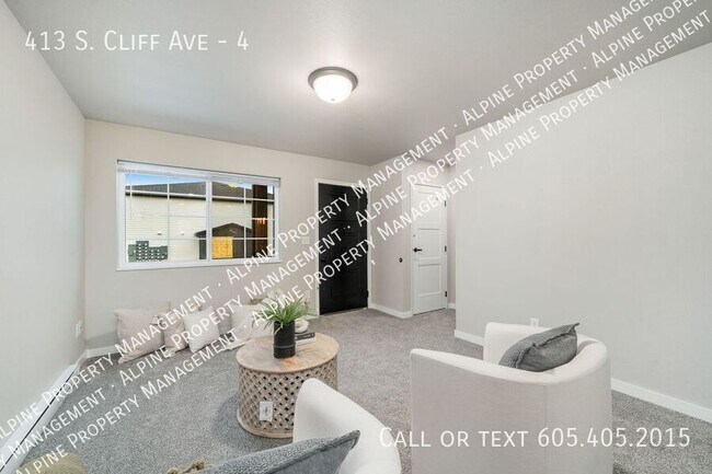 Building Photo - 413 S Cliff Ave
