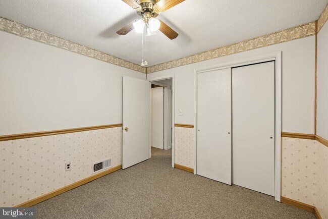 Building Photo - 9608 9th Ave