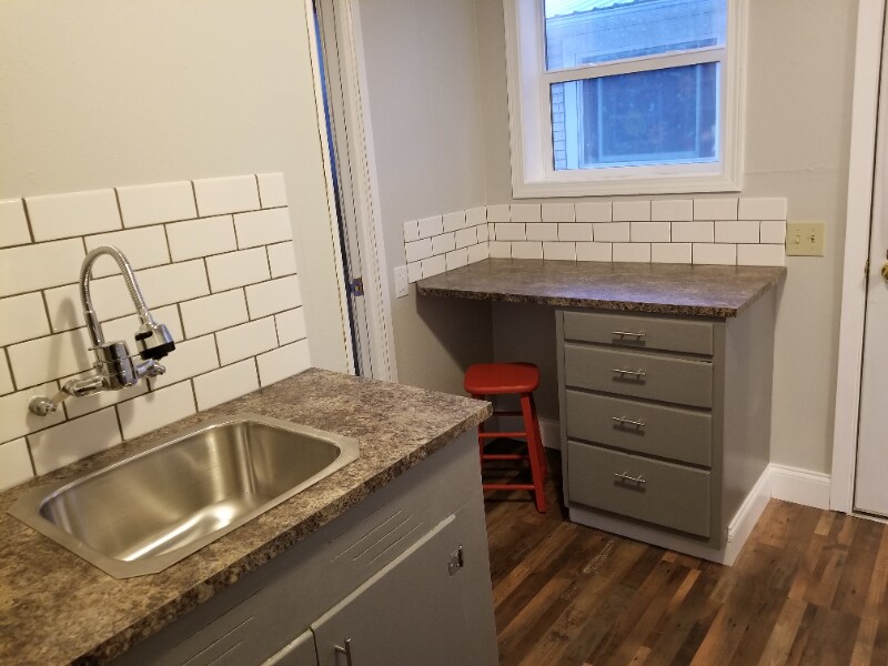 Building Photo - 220 E D St