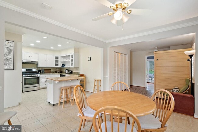 Building Photo - 3146 Headrow Ln