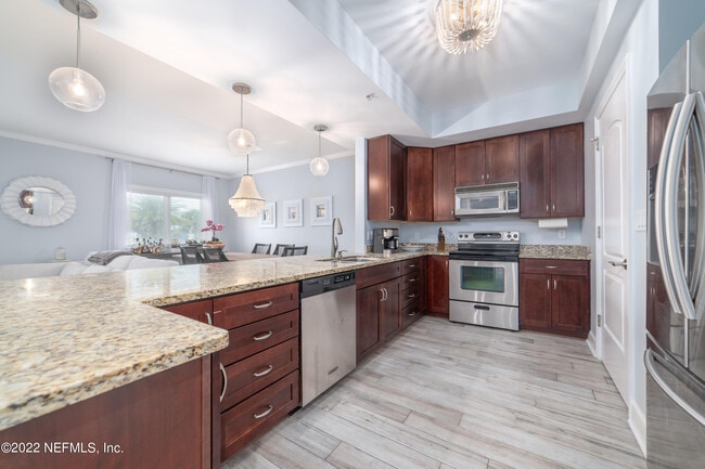 Building Photo - 525 3rd St N