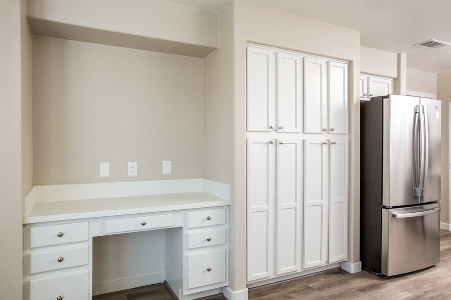 Building Photo - 918 Rocky Stone Ave