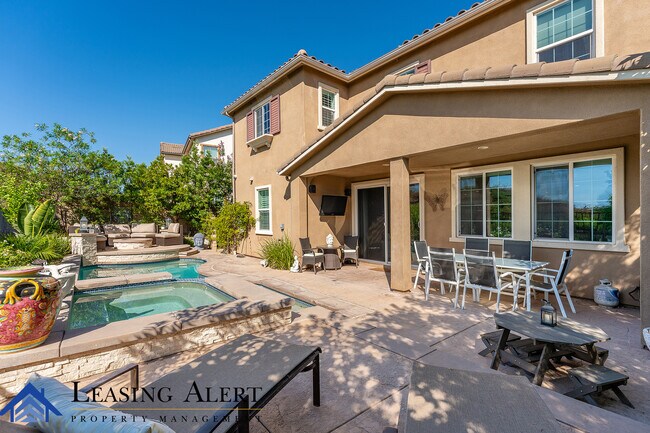 Building Photo - 28852 N Iron Village Dr