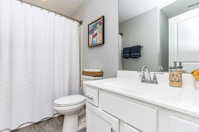 Building Photo - 6801 Milligan Way