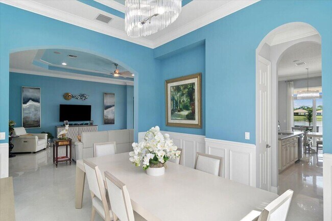 Building Photo - 17120 SW Ambrose Way