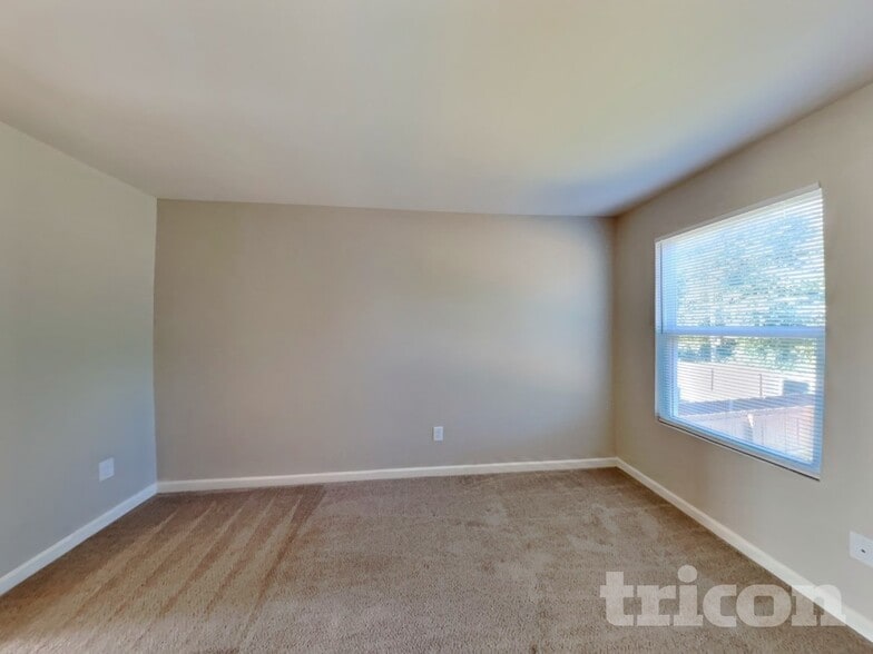 Building Photo - 963 Bitting Hall Cir