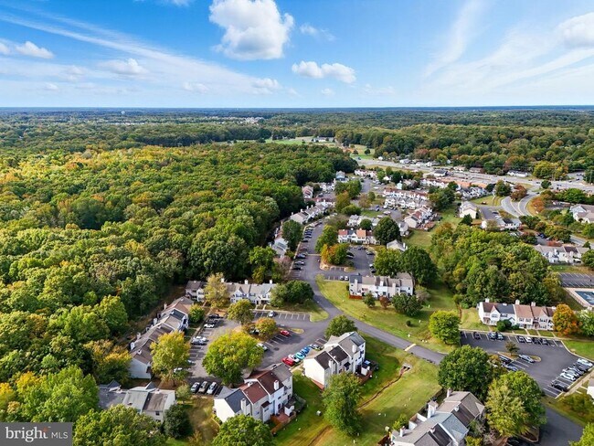 Building Photo - 11170 Hamlet Ct